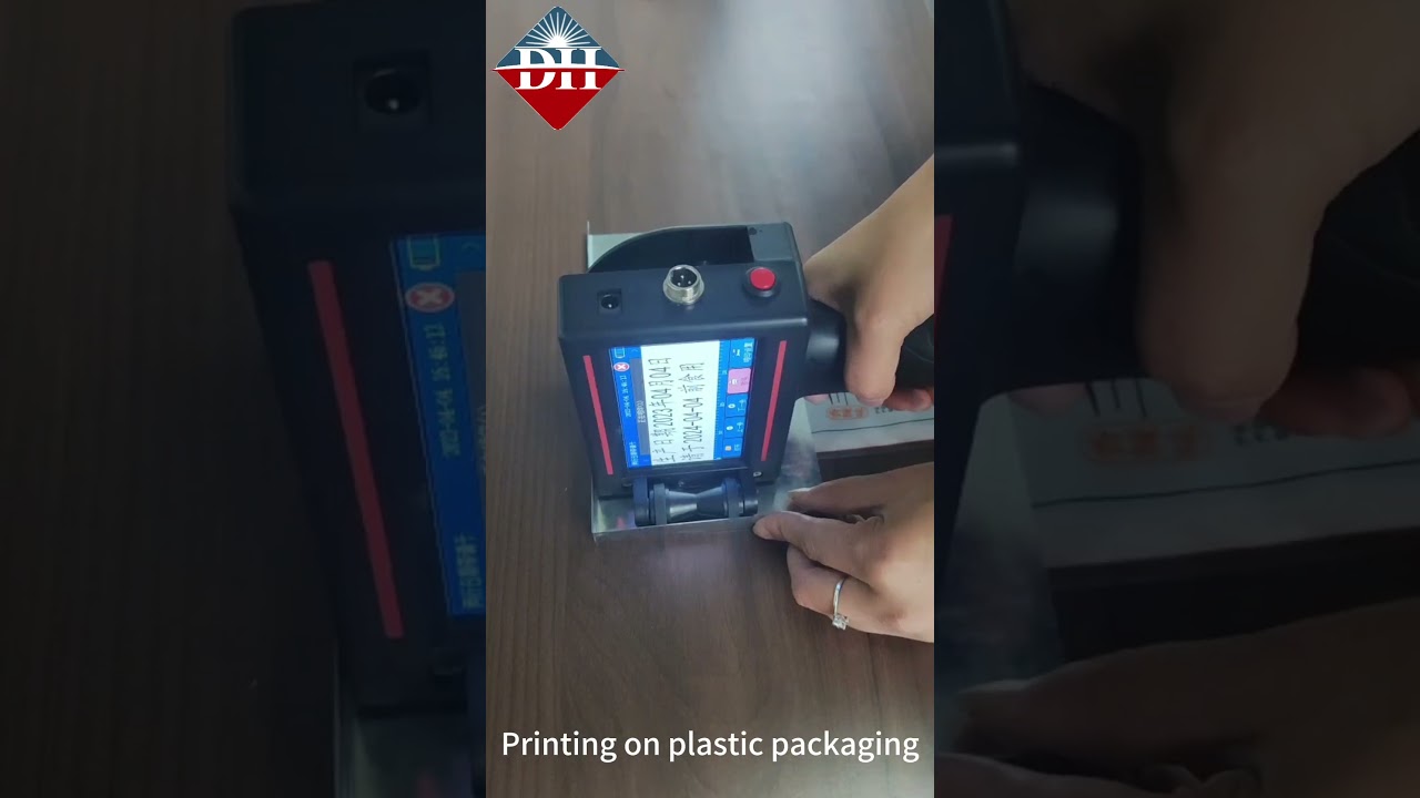 Handheld inkjet printer, factory straight hair, beautiful price～ 