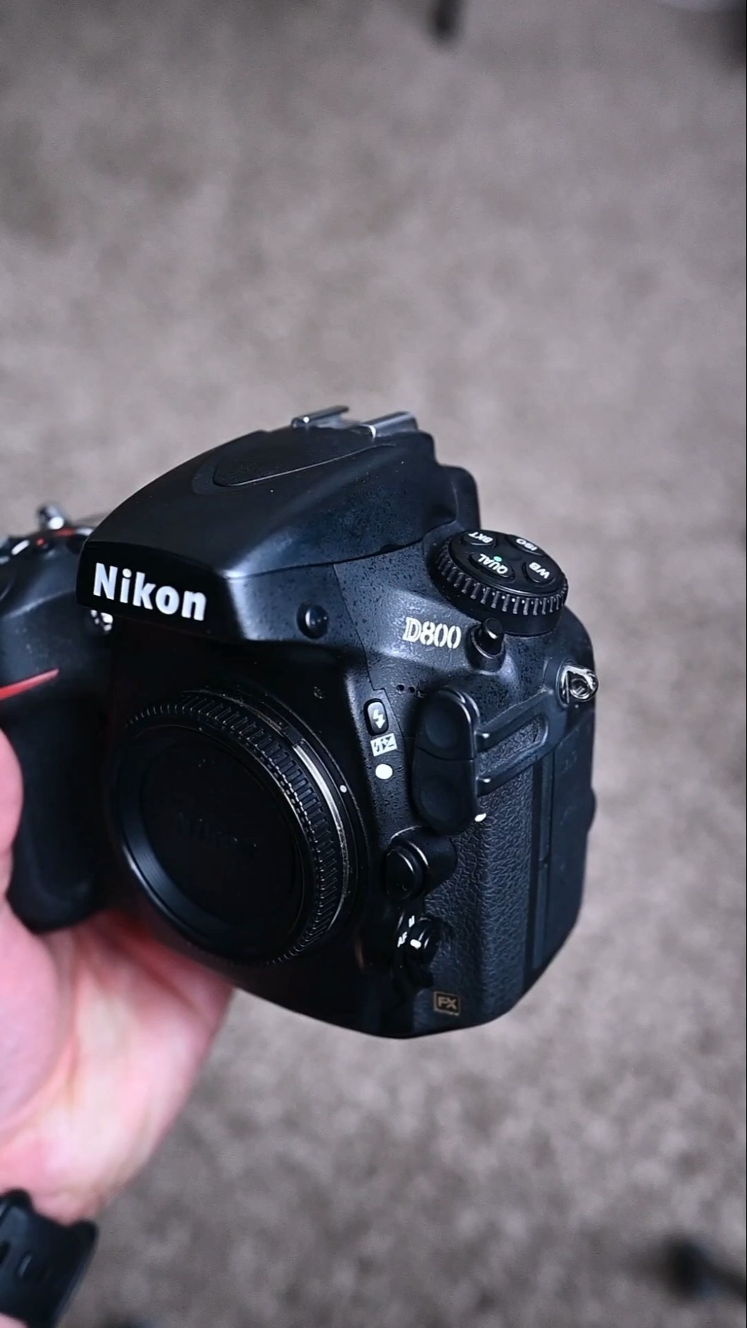デジタルカメラ Nikon d800 50mm f1.8g 300mm f4d デジタルカメラ Nikon d800 50mm f1.8g 300mm f4d Nikon D800 Review