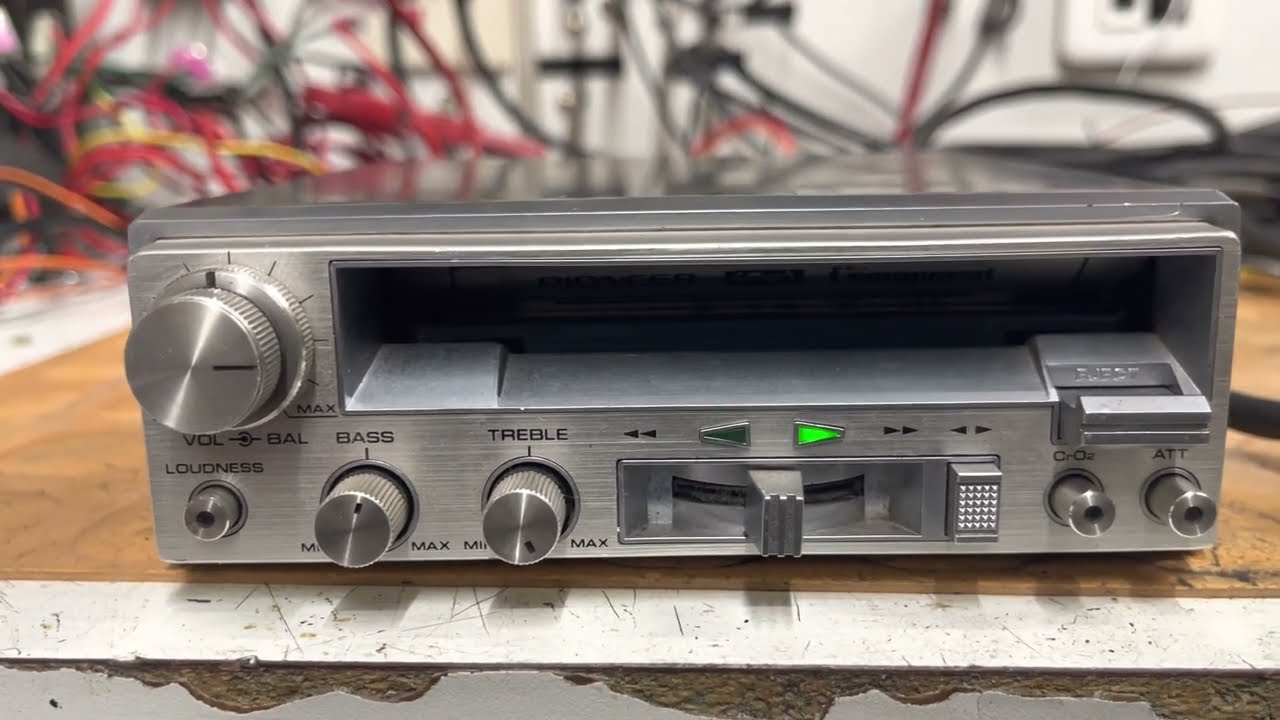 Restauration Pioneer KP77G - YouTube