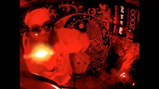 Tha Mammoth - Running With a Flashlight
