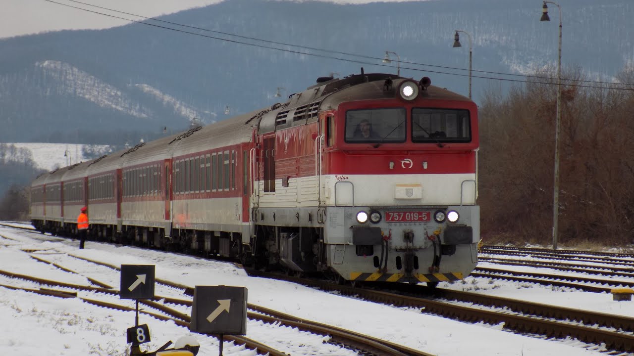 ZSSK 757 019-5 ● REx 1715 ● Nováky Jesenského