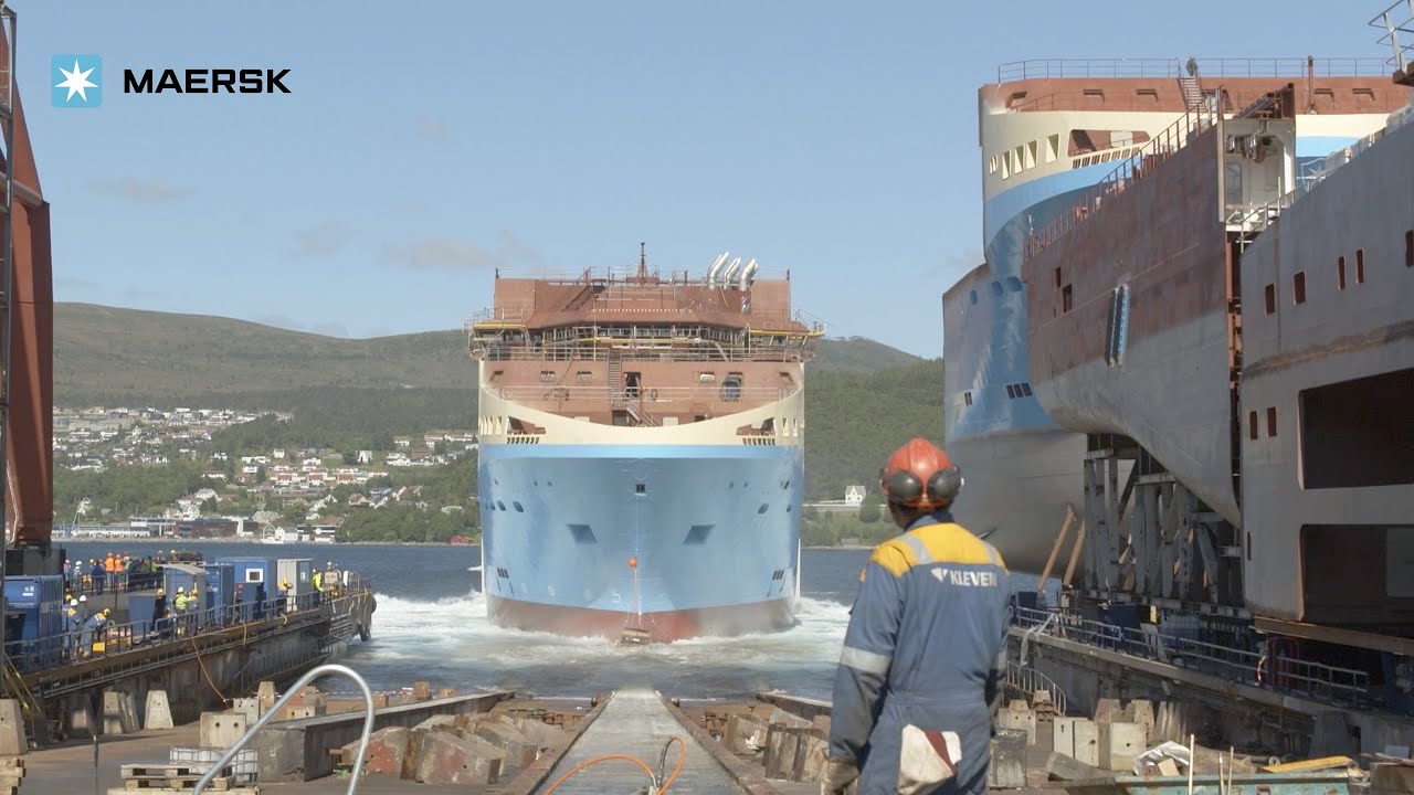 starfish anchor handling tug supply vessels at kleven verft ship