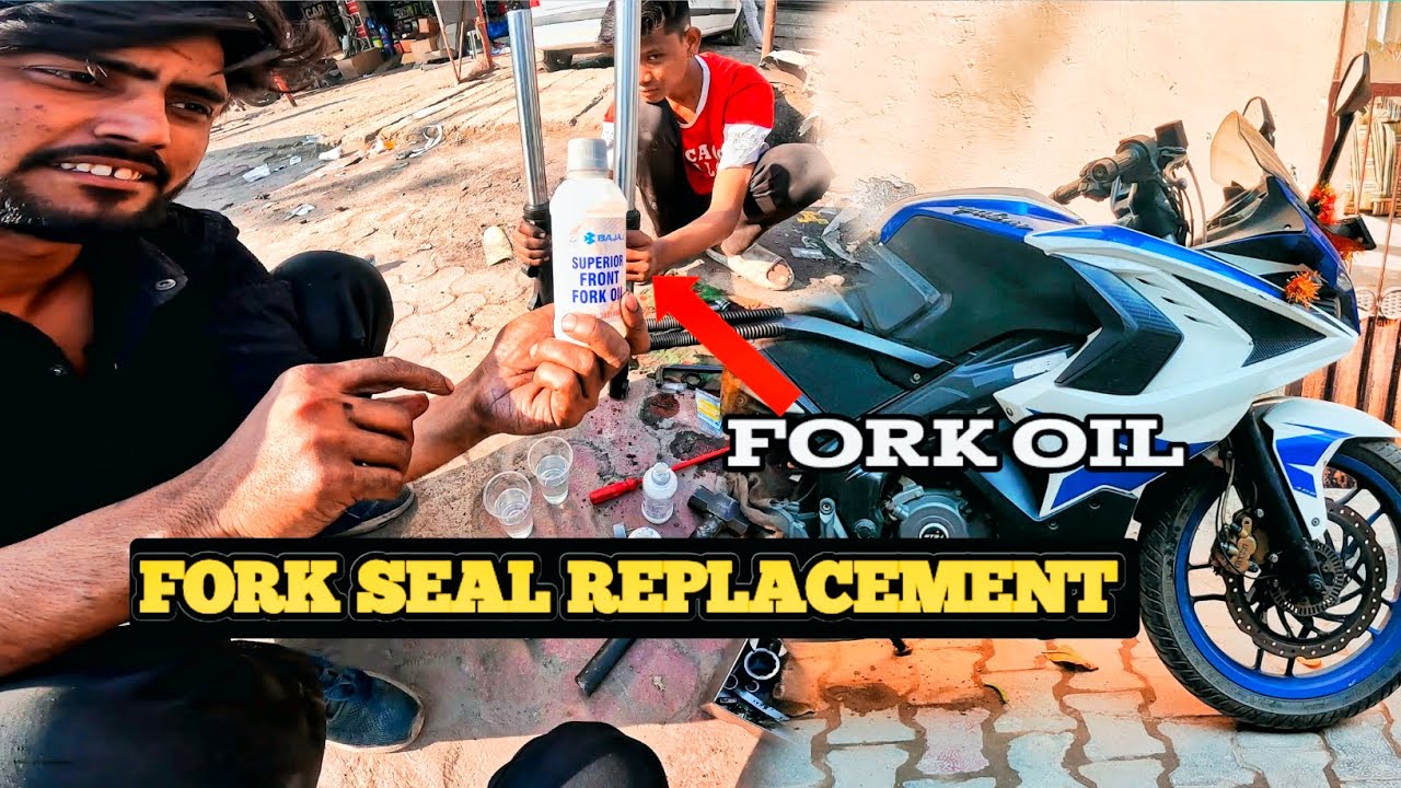 Pulsar RS200 Fork seal replacement | Pulsar RS200 Oil leak problem solved☺️