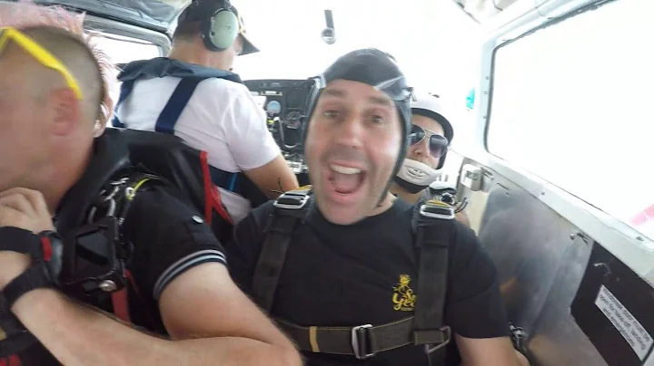 Mark Domaille - Skydive Guernsey 2019 - Mark Domai...