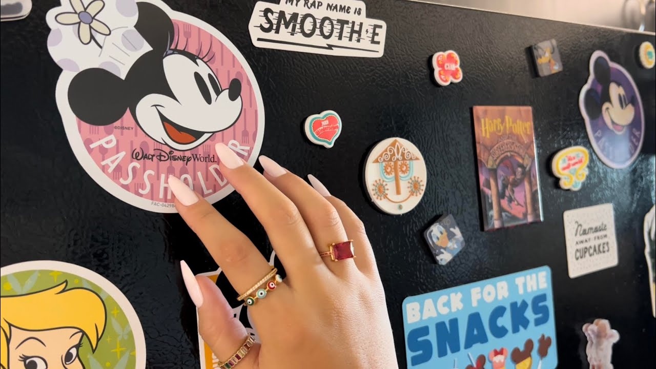 asmr tapping around my cute fridge magnets (tracing/air tracing + light  clicking mouth sounds) 💜