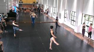 1208Pirouette à la seconde, men.MPG