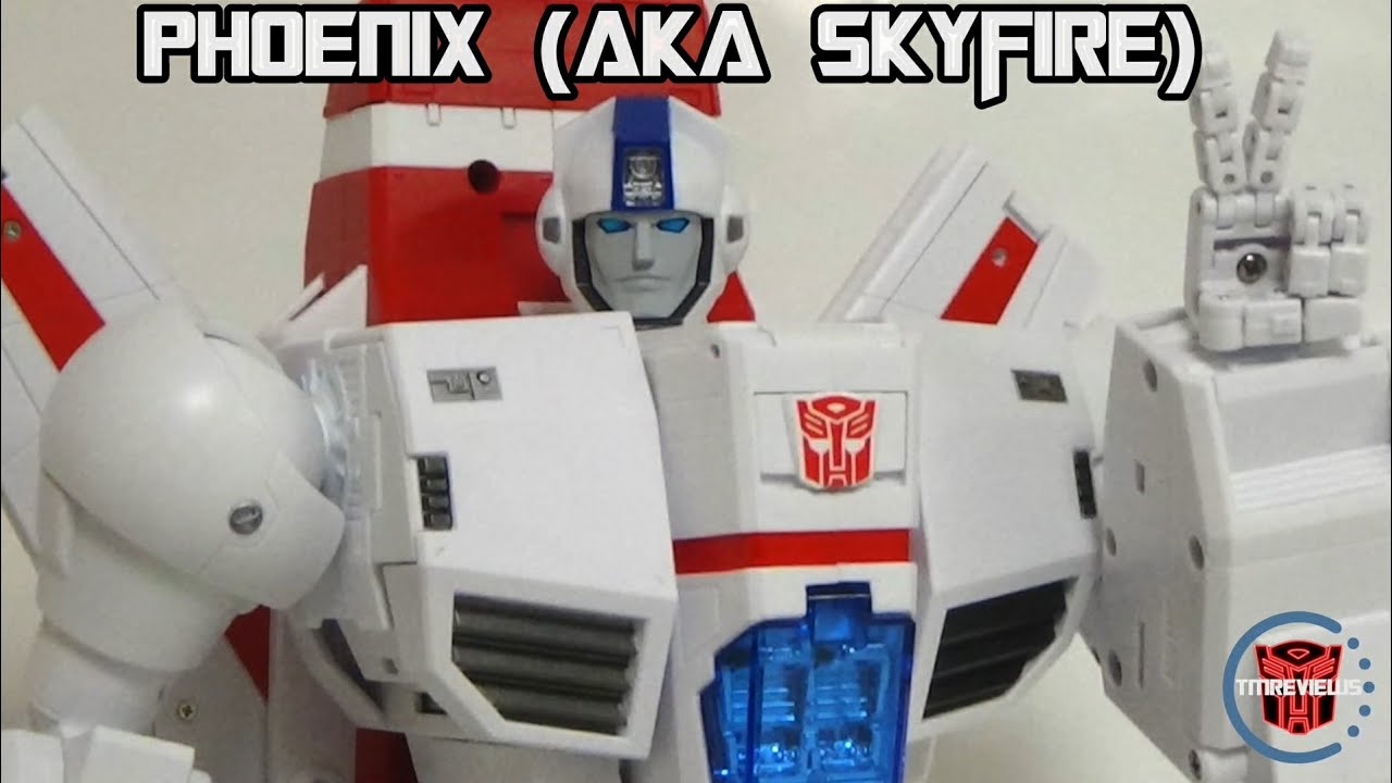 fans toys phoenix トランスフォーマー スカイファイアーぽいロボ FansToys FT-10 Phoenix (aka Skyfire) - YouTube