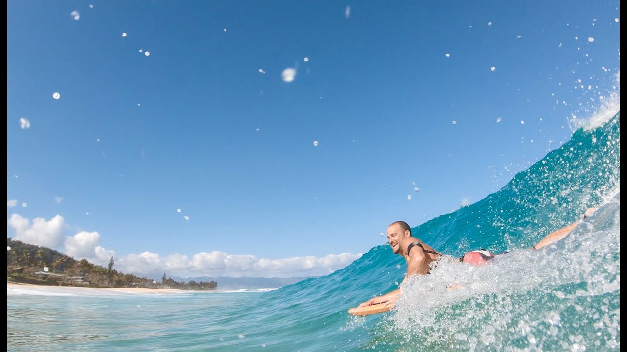 BODYBOARDING EHUKAI SANDBAR - YouTube