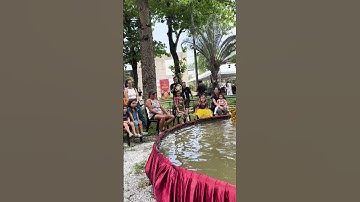 Người Brazil thích thú xem múa rối nước Việt Nam