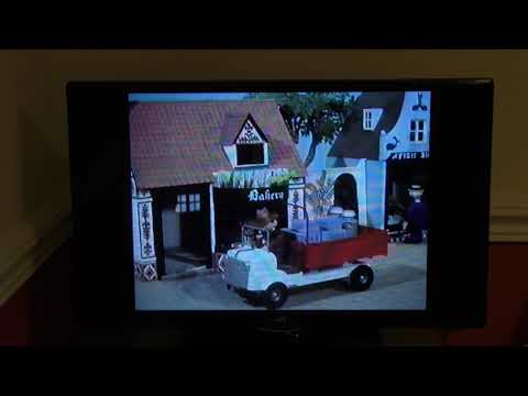 Trainlover16 VHS Reviews episode 32- Meet Your Friends in Camberwick Green