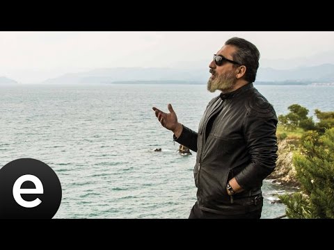 Soner Olgun - Ela Gözlüm - Official Music Video #sonerolgun #elagözlüm - Esen Müzik