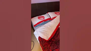 Nice Tidy Bedroom With My Aberdeenfc Duvet On And Blanket Slow Mo Video 17 03 23 AberdeenFc 