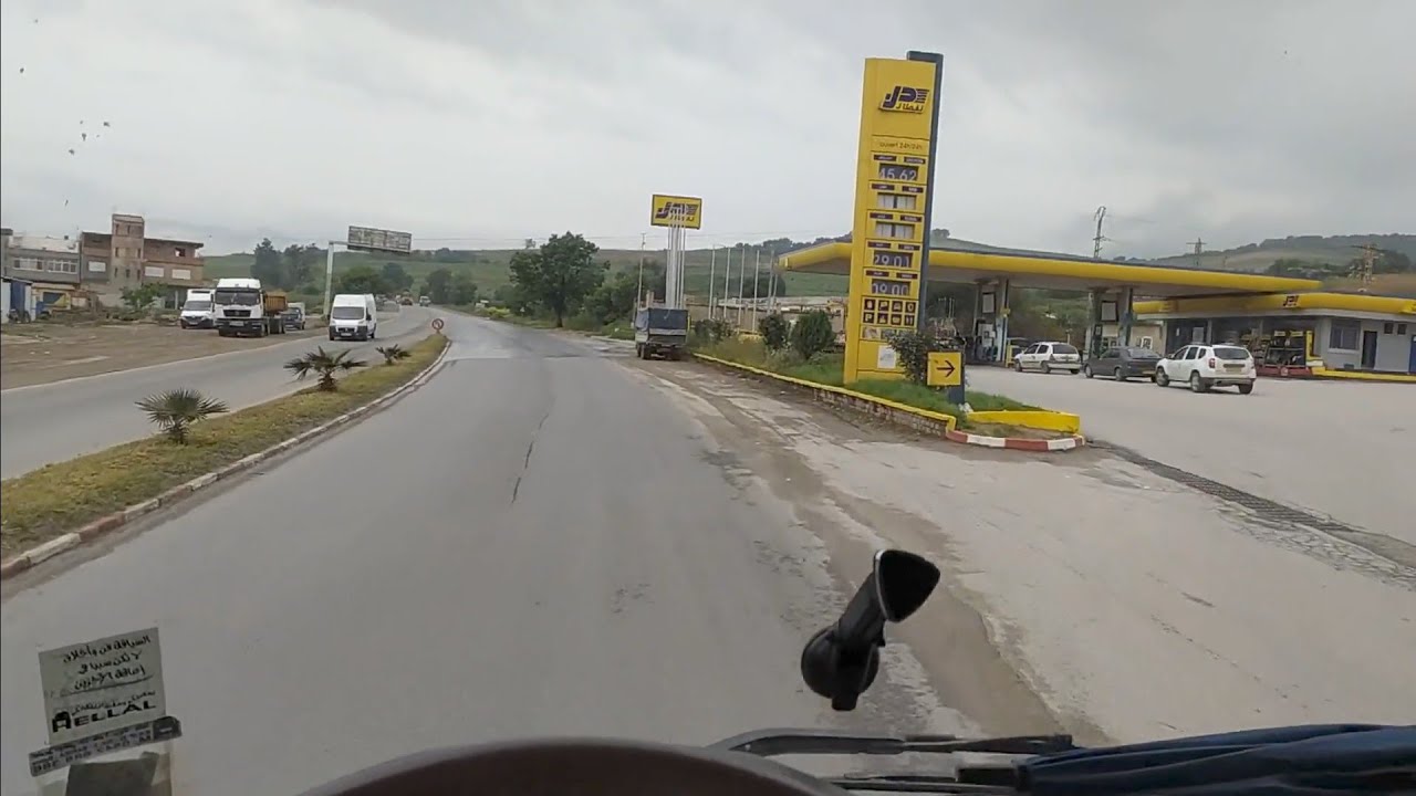 القصر بجاية هو عبارة  بلدية بولاية بجاية الجزائر وتُعد من أجمل الاماكن السياحية في بجاية 19.04.2022