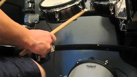 Flam-A-Cue / Swiss Army Triplet Explained and Performed (Tutorial)