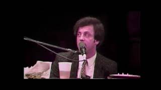 Watch Billy Joel Auld Lang Syne video