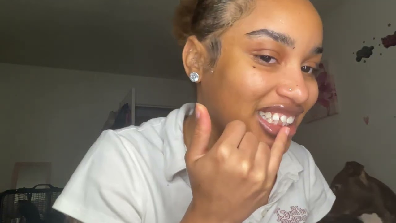 Watch me do my lashes(what I do this that ) life pretty boring 😴💕