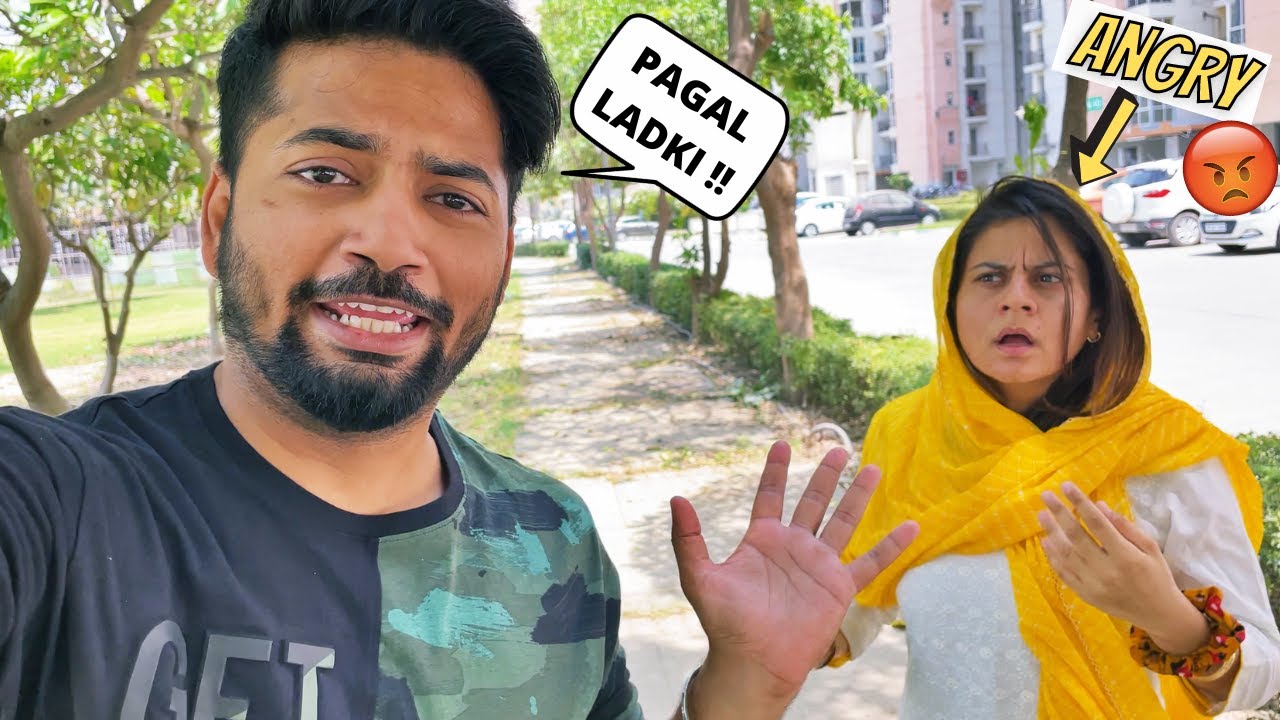 Meri Biwi Buddhi Hai ?