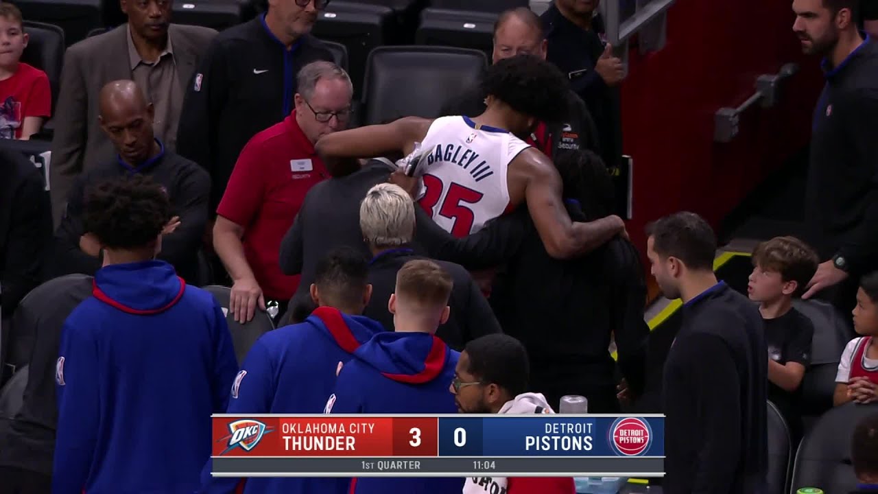 Marvin Bagley III Suffers GRUESOME Knee Injury After Doing Splits YouTube