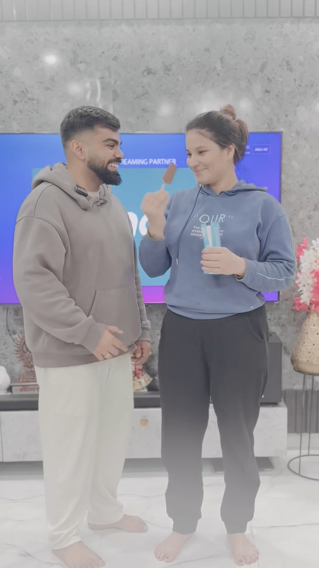 Gaurav nai nikita k saath bohut galat kiya #shorts #gauravaroravlogs #youtubeshorts