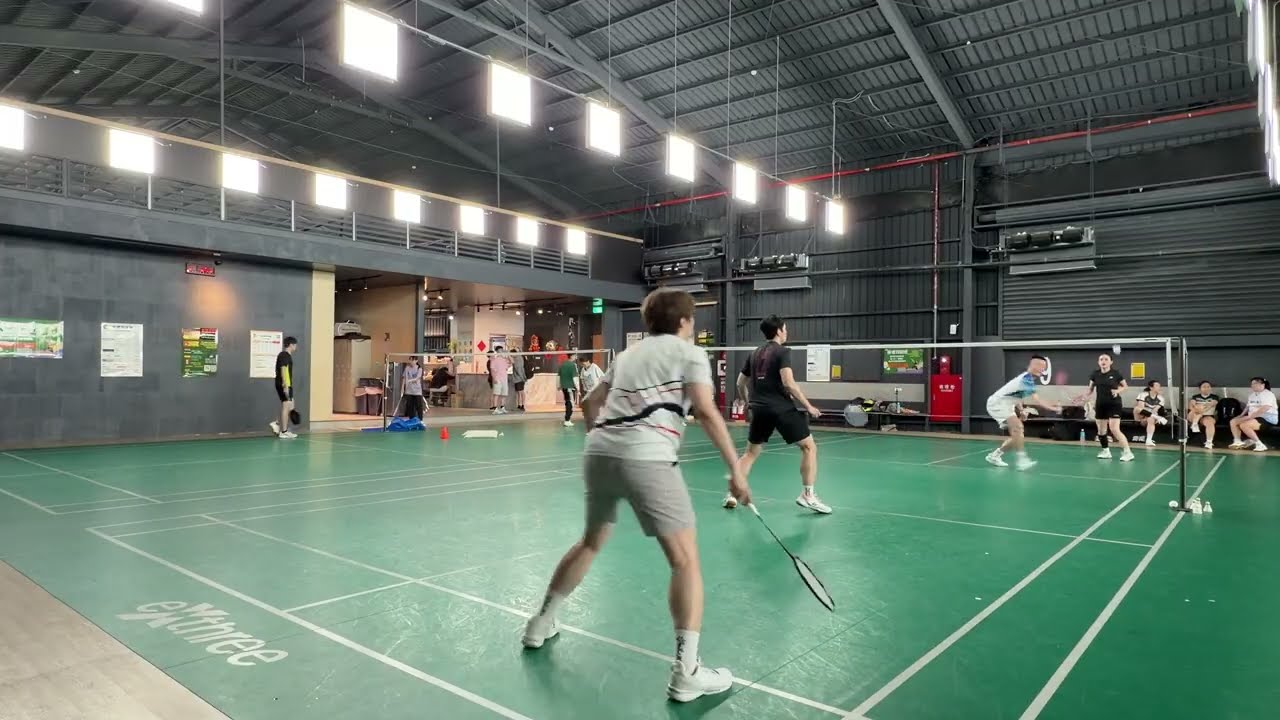 2026.3.4｜板橋羽球館打球｜06｜城堡.柏庭 vsJulie.老虎