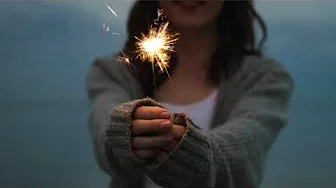 Sparkler at Slow Motion 4K Relaxing Screensaver
