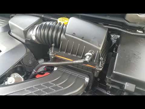 2017 Chrysler Pacifica Touring L Air Filter Replacement