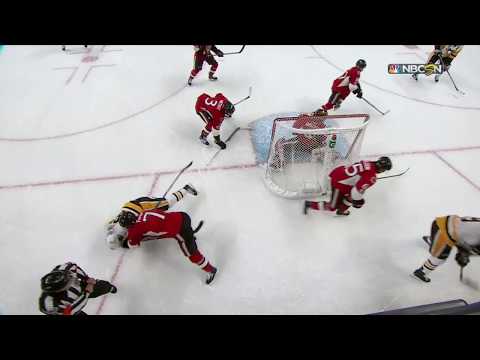 Mike Emrick & Eddie Olczyk can't stop laughing during Game 6