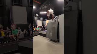 Handstand Gainer in competition