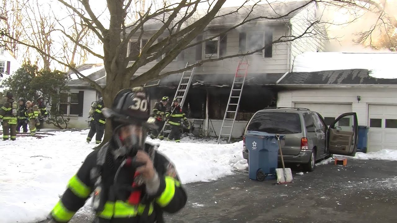 Working House Fire Oldbury Drive, Westgate Farms Wilmington, DE January 28, 2016 YouTube