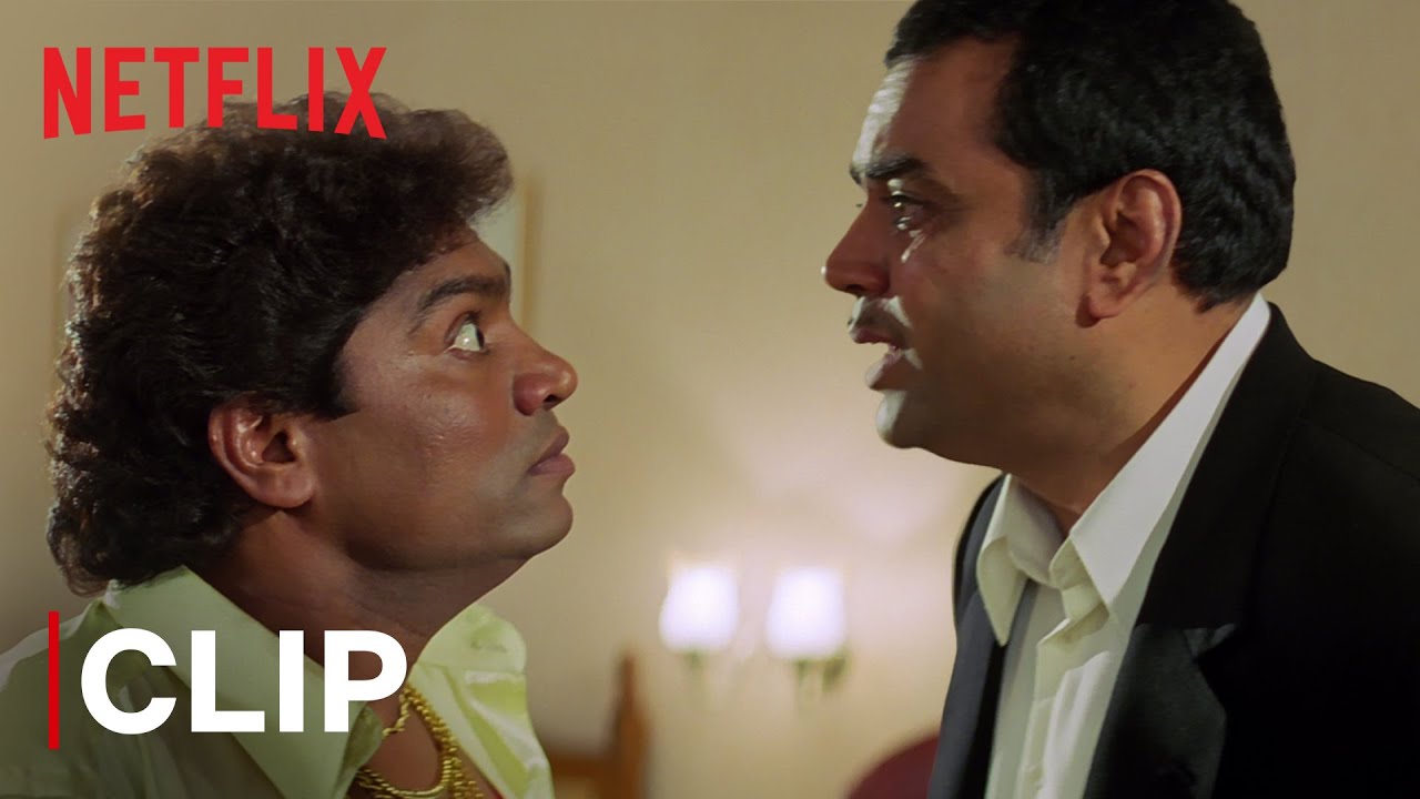 ⁣Chota Chattri Comedy Scene | Paresh Rawal VS Johnny Lever | Awara Paagal Deewana | Netflix India