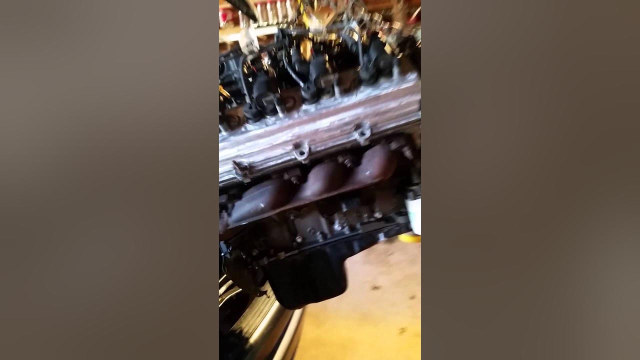 04 dodge 5.7 hemi engine replacement - YouTube