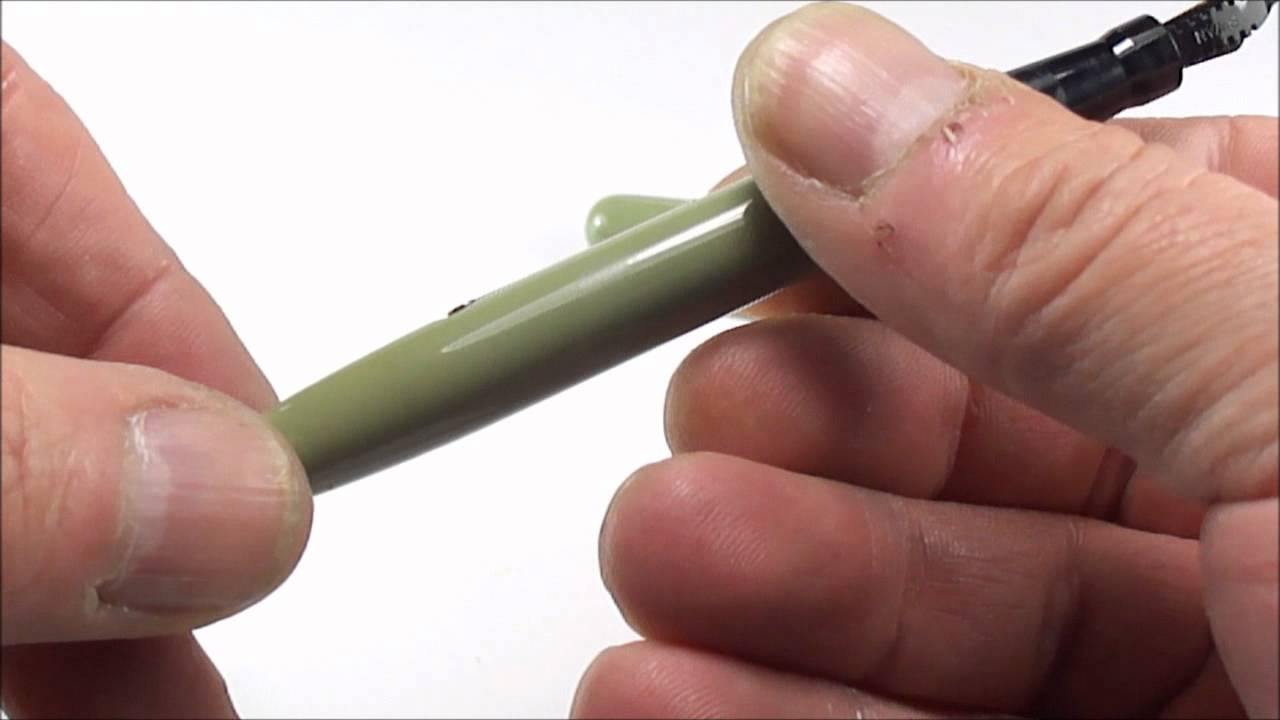 How To Replace A Fountain Pen Sac and Review.