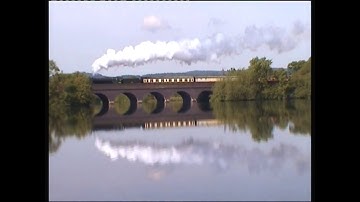 60800 Green Arrow steaming across Swithland Viaduct, GCR 31 May 2000