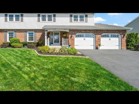 13 Robin Lane, East Greenbush, NY home video tour
