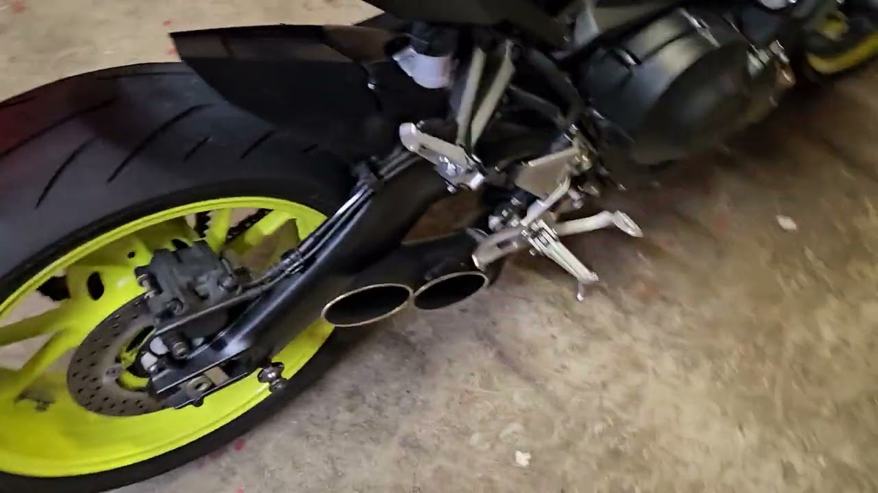 MT09 2018 TOCE exhaust with DBkiller