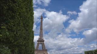 The giant Zip-line at the Eiffel tower