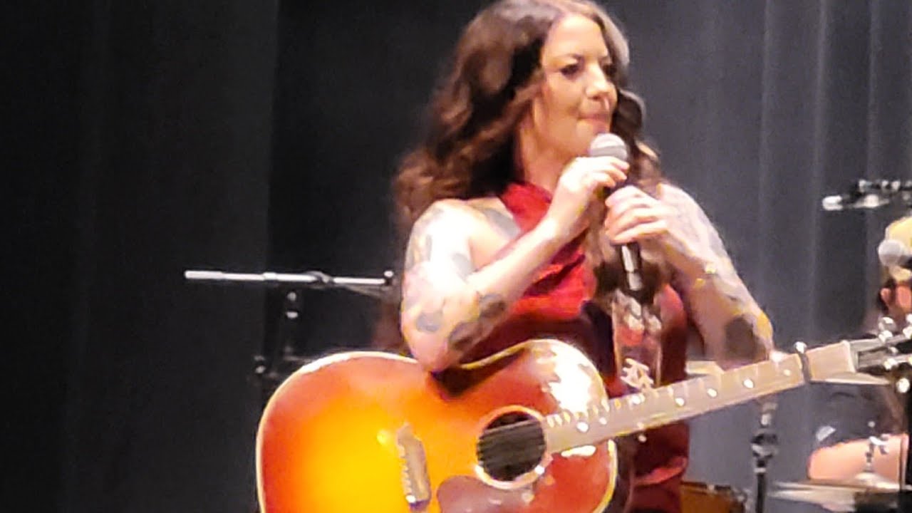 'Voodoo Doll' Ashley Mcbryde Baton Rouge 4/21/23 YouTube
