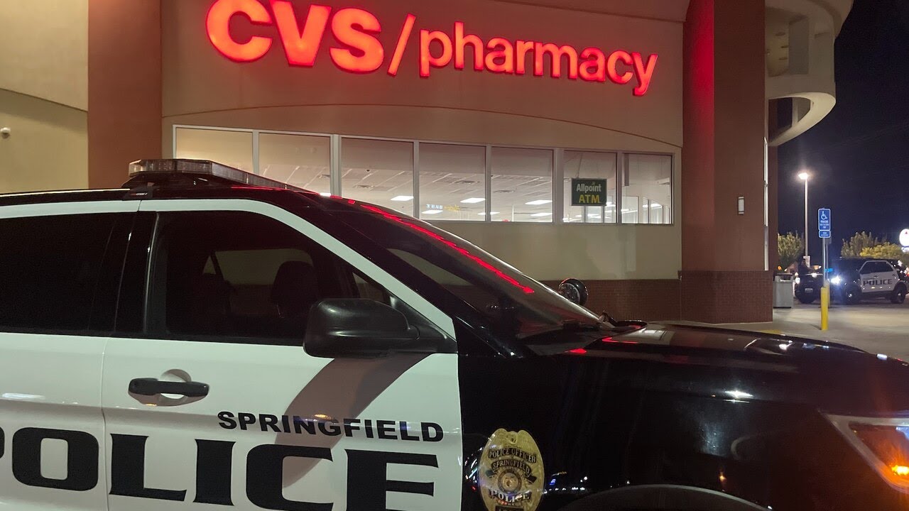 Police investigate armed robbery at a Springfield pharmacy - YouTube