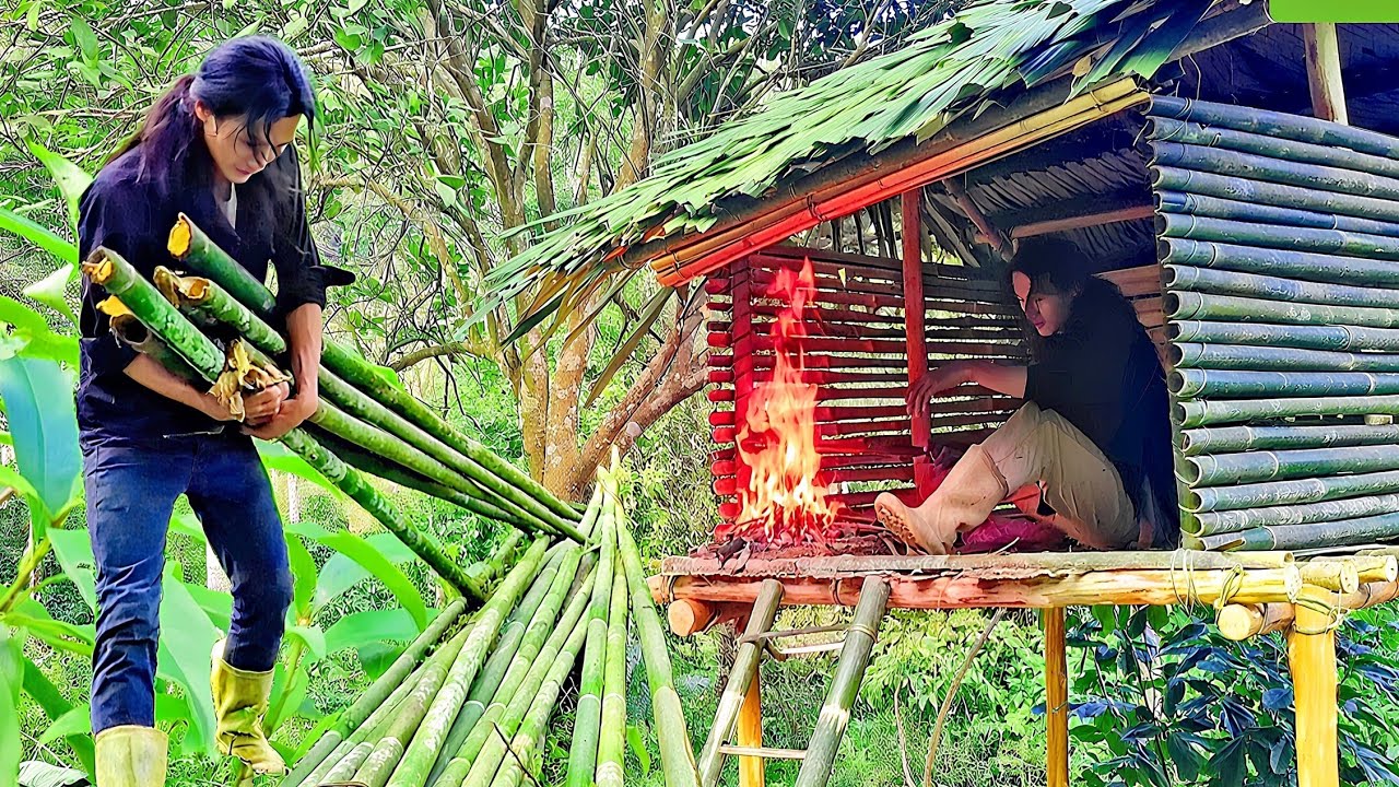 Building a Bamboo Treehouse to Survive in the Deep Jungle | Bushcraft ...