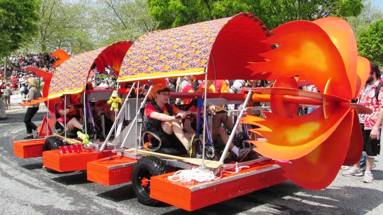 Fun Crazy Sculpture Race in Baltimore Video YouTube