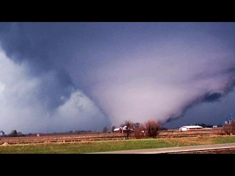 Stati Uniti, devastante tornado nel Midwest