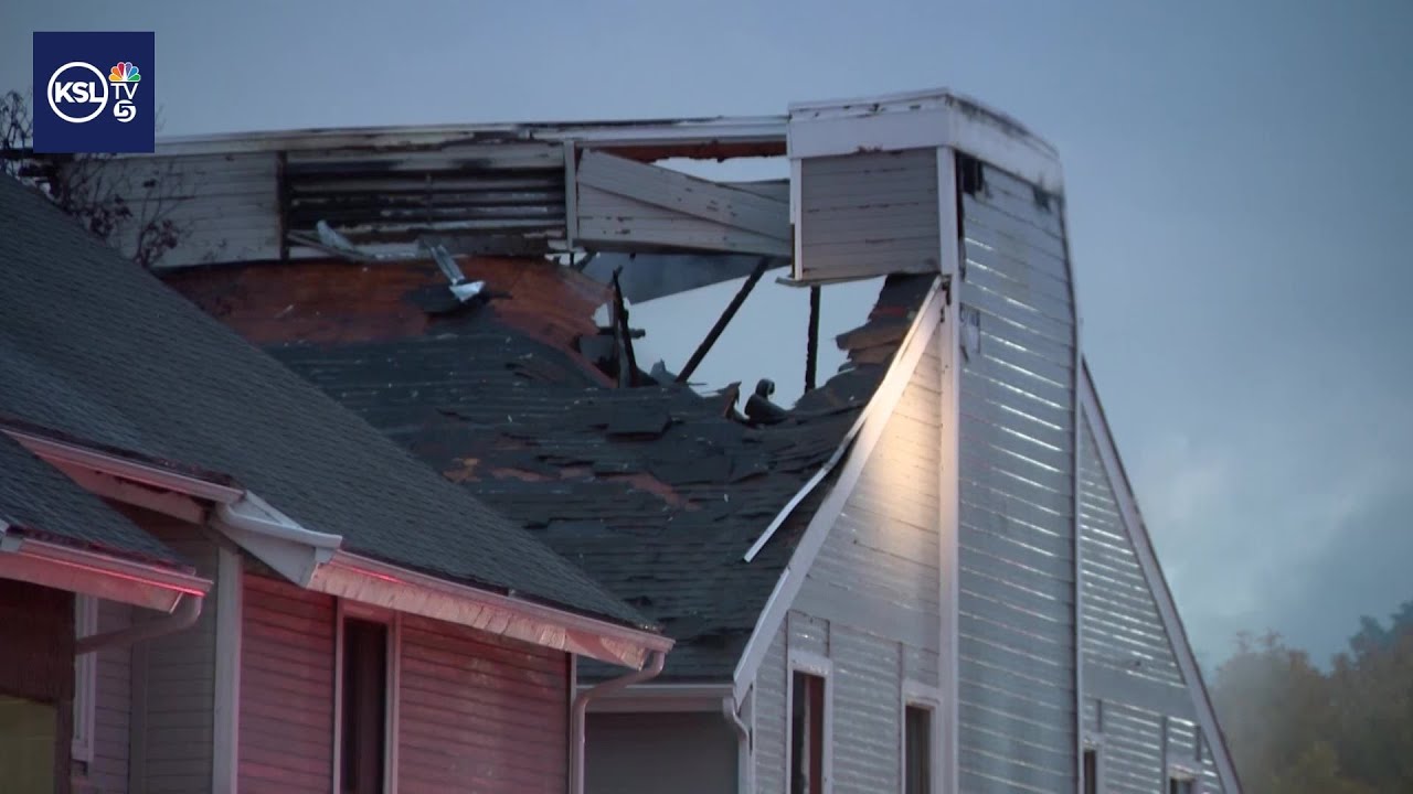 Layton apartment building a total loss after fire, officials say - YouTube