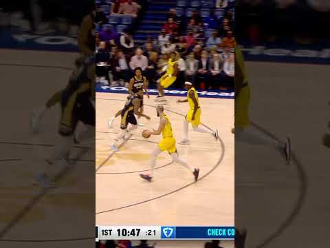 Pascal Siakam Grabs Steal & Jay Huff Throws Down in Transition 💥