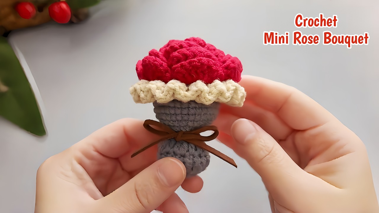 Crochet Mini Rose Bouquet