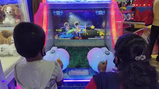 Khuga Playing WATER GUN ZOMBIE Game in Mall screenshot 5