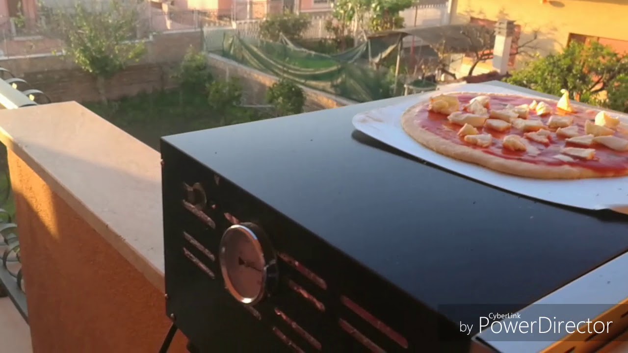 Pizza napoletana cotta su Biscotto di Casapulla e forno luxeda modificato -  YouTube