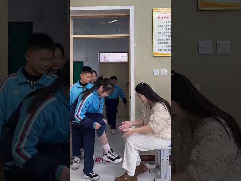 أغرب تفتيش مدرسي ستراه 