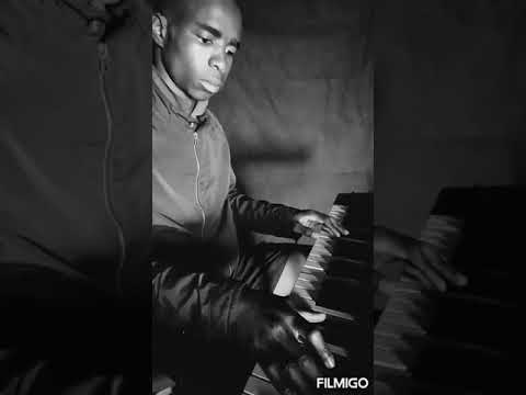 Samthing Soweto Sebenzela nina piano Cover by Cebelihle📍