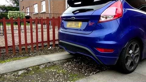 Fiesta ST Resonator Delete - Cold Start, Revving & Fly By