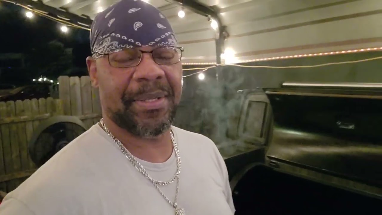 Char-Griller Gravity 980 + B&B Charcoal  + 14lb Prime Brisket = Overnight Deliciousness! 💰💰💰